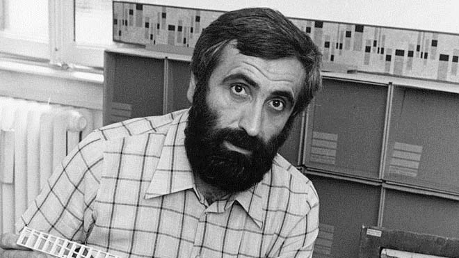 Portrait de Enzo Mari, designer, plasticien et graphiste italien en 1974©Alecchi/MP/LeemageAA093841dbdocumenti23334330027484054Scala di grigio